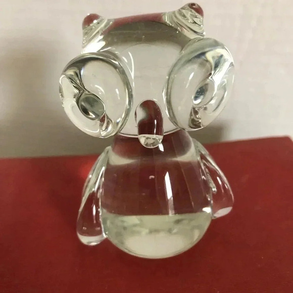 Blown Glass  Owl Paperweight - Picture 2 of 11
